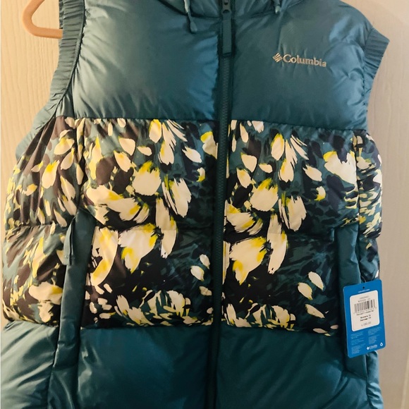 Columbia Pike Lake insulated puffer Vest - Picture 2 of 10